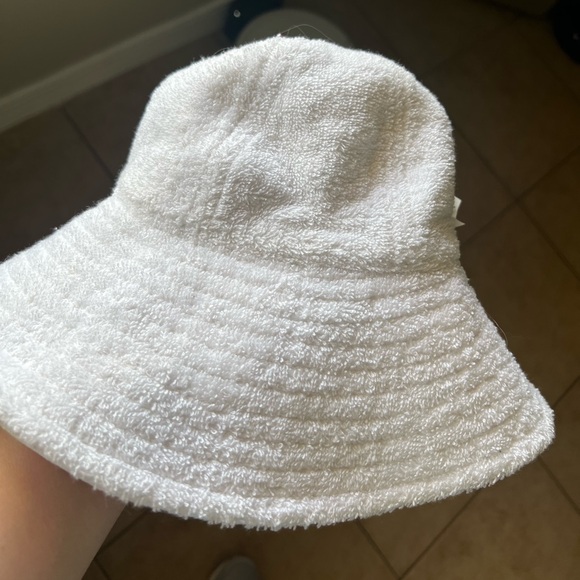 Beige Coach Beach Hat - Picture 3 of 4